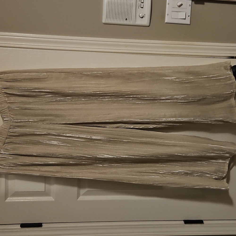 NWT Eileen Fisher Crushed Velvet Wide Leg Pant: Almond Color: Size- Large - Picture 9 of 10